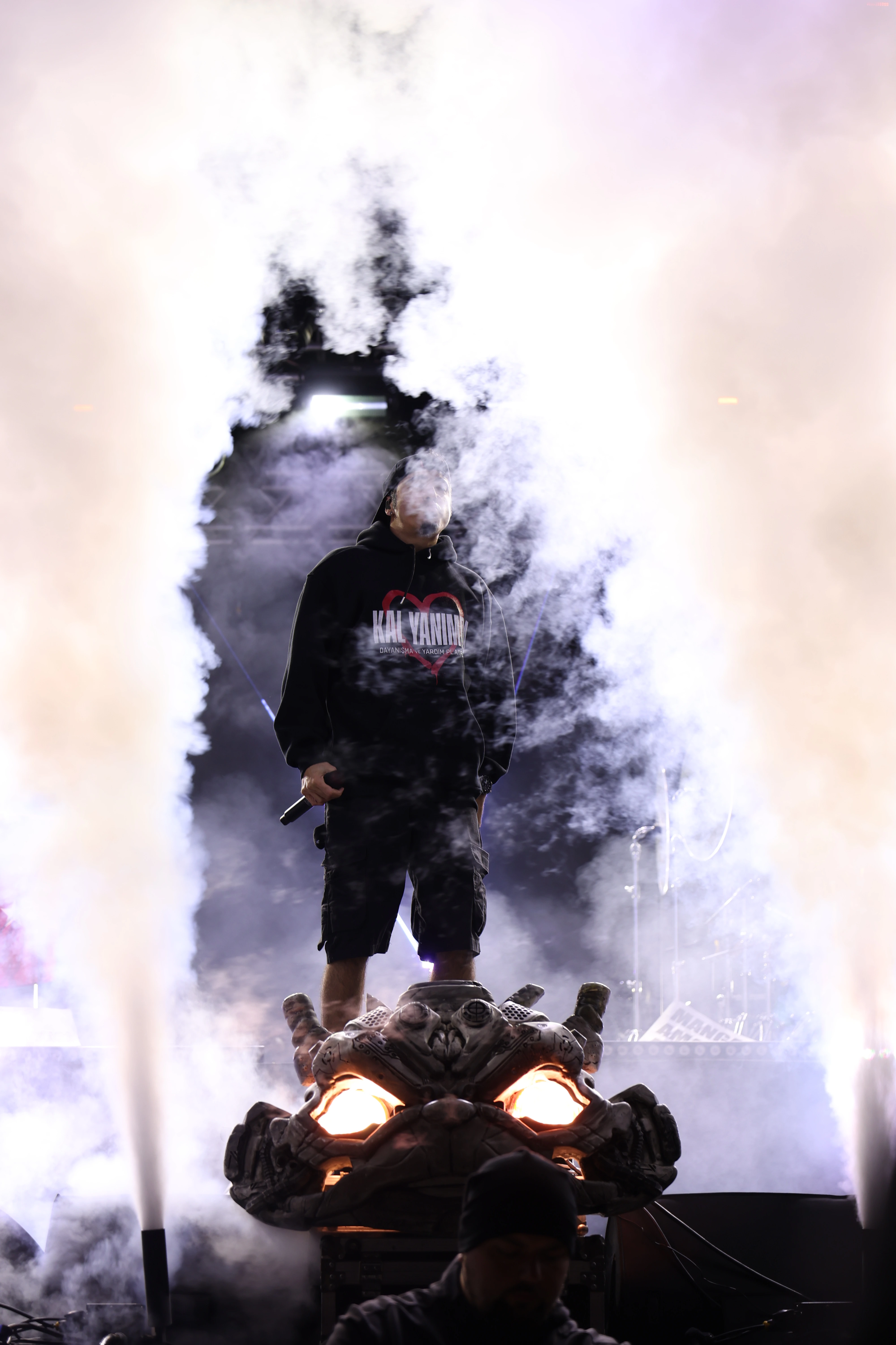 Manga Konser Çekimi